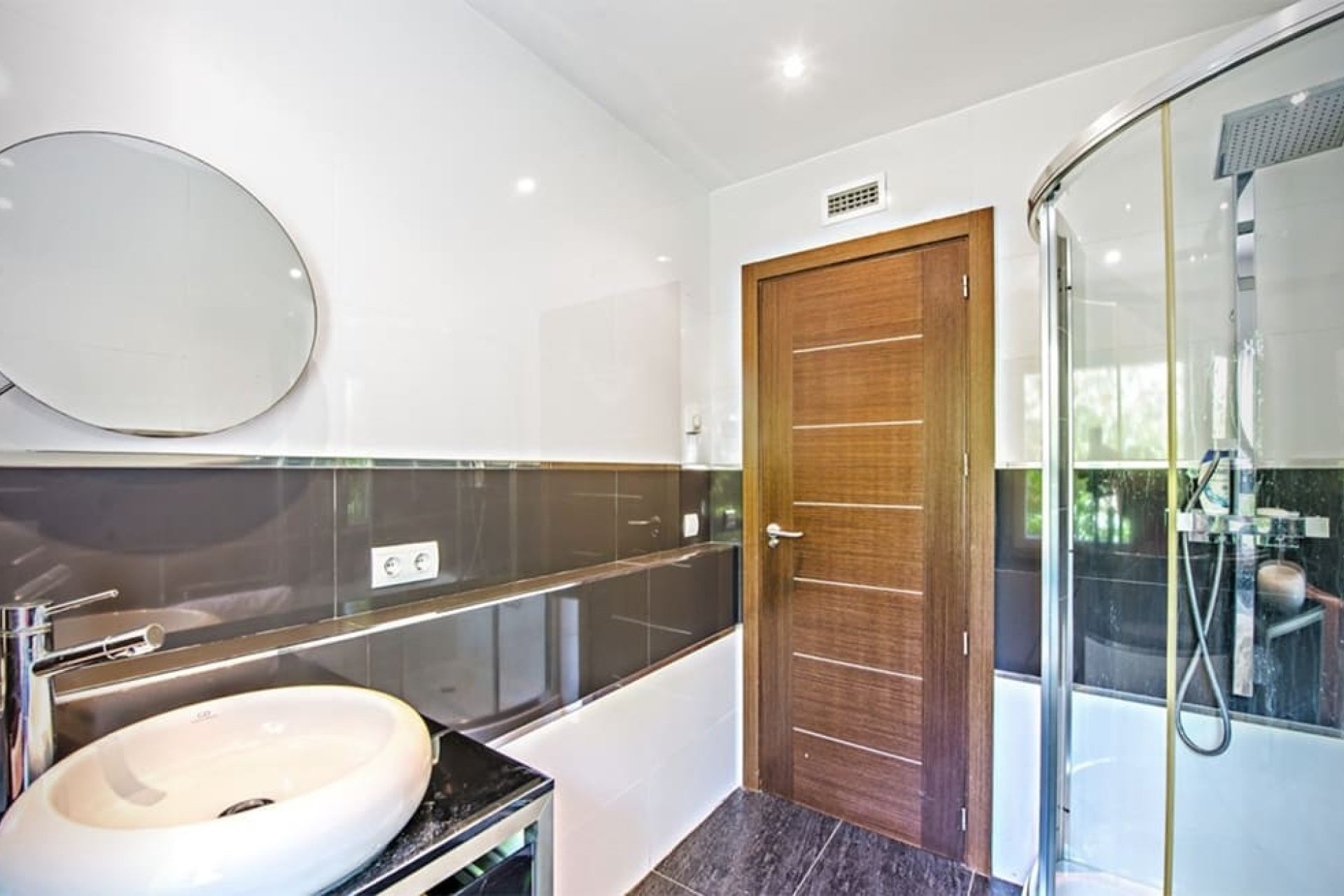 Resale - Villa - Cala Viñes