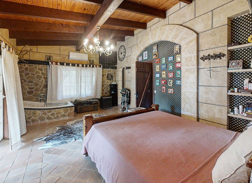 Resale - Villa - Cala Viñes