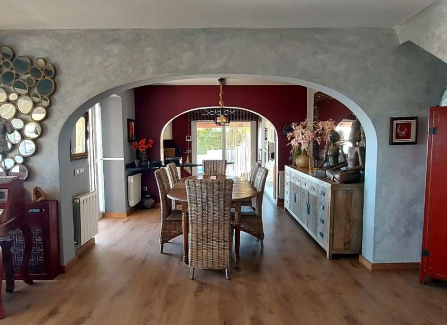 Resale - Villa - Calpe - Costa Blanca