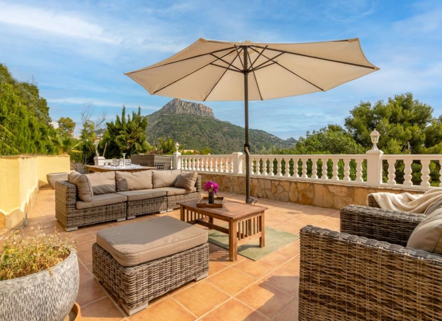 Resale - Villa - Calpe - Costa Blanca