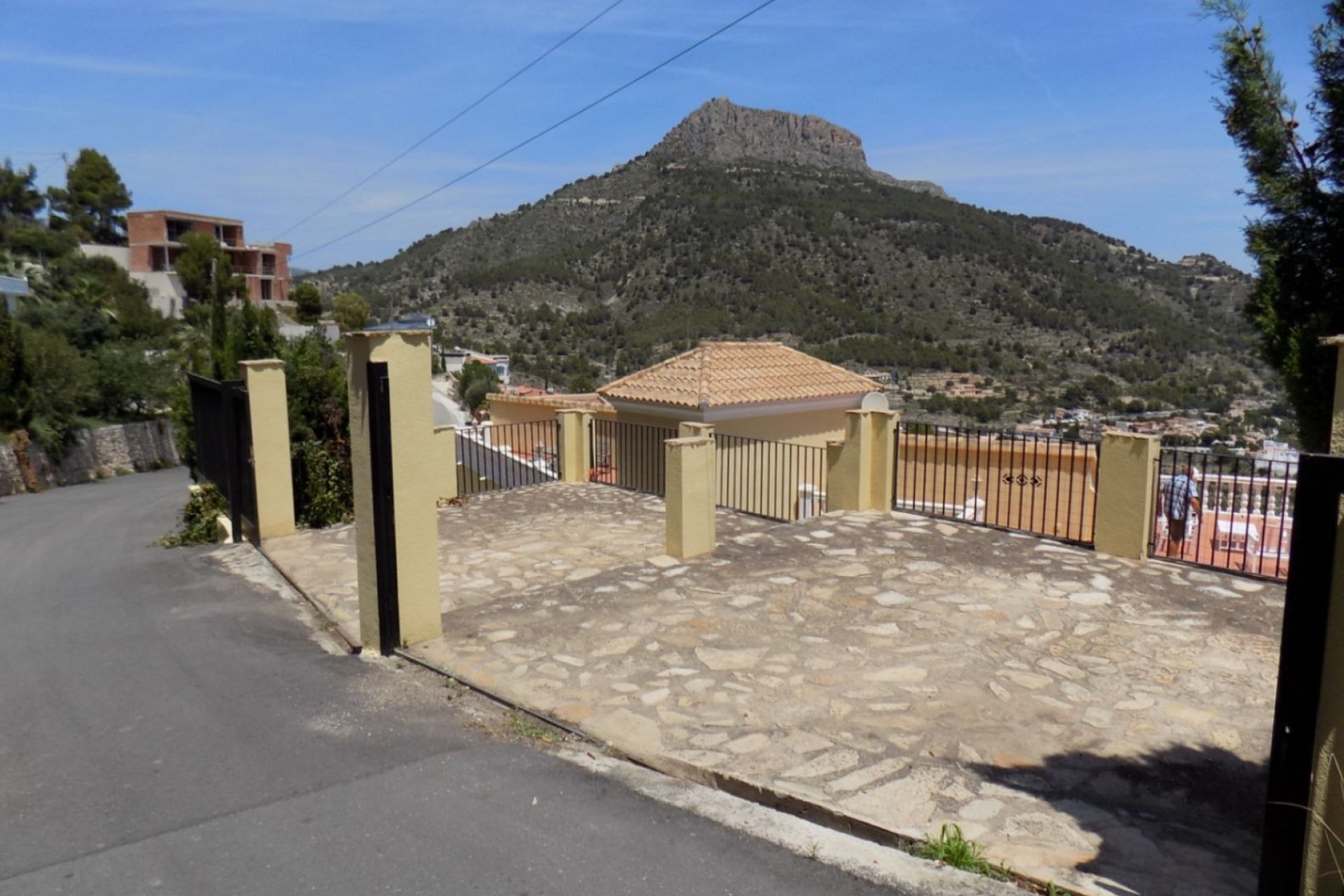 Resale - Villa - Calpe - Costa Blanca