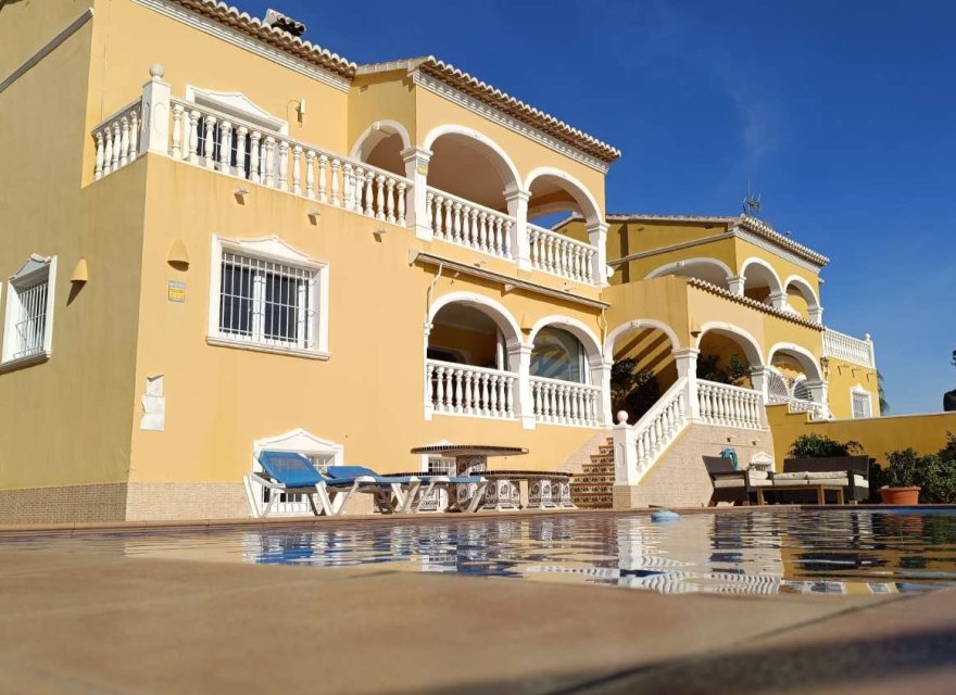 Resale - Villa - Calpe - Costa Blanca