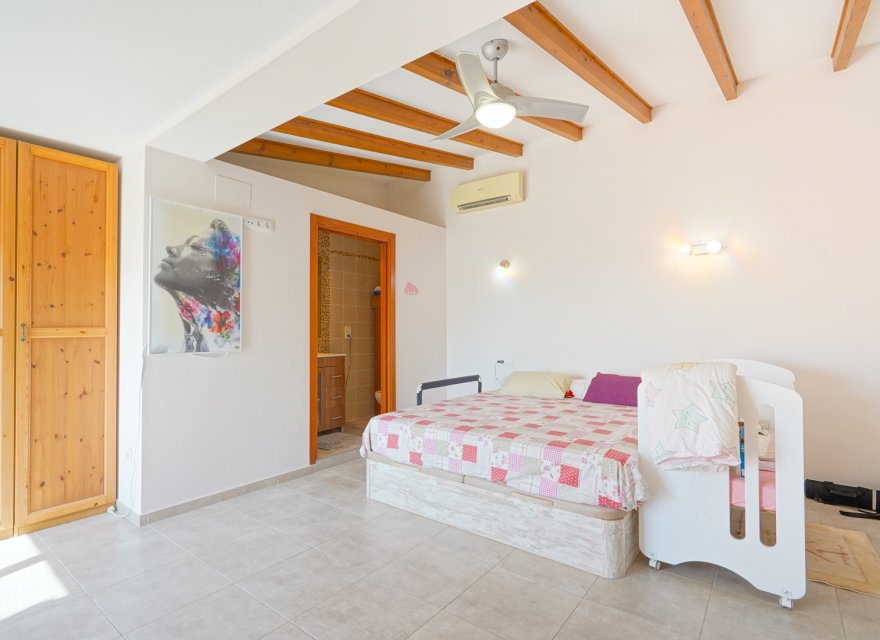 Resale - Villa - Calpe - Partida Calalga