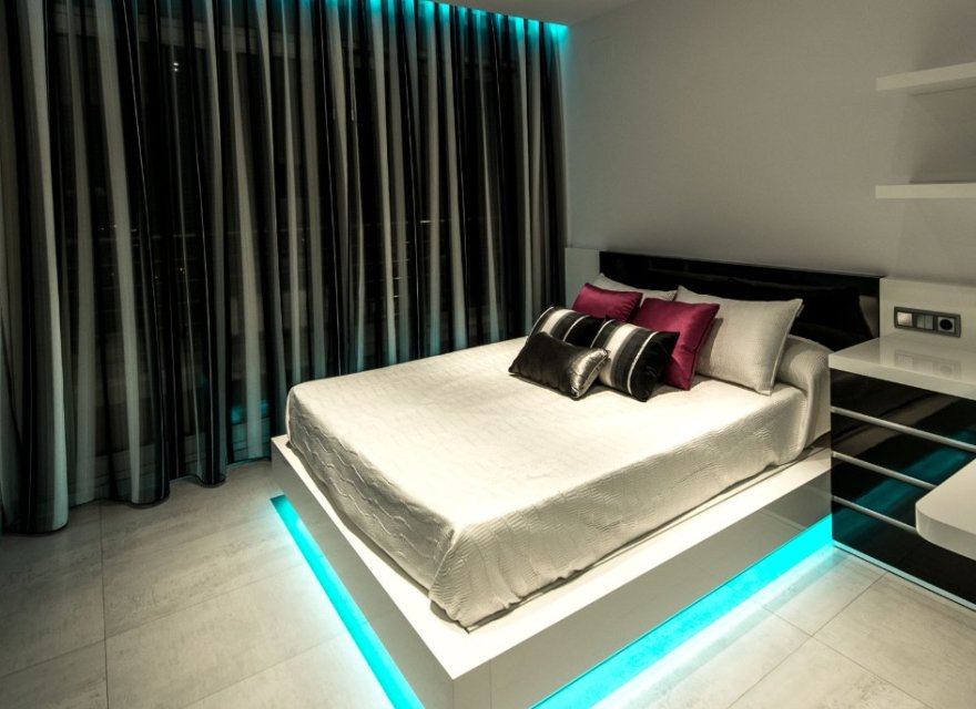 Resale - Villa - Calpe - Zona Puerto Blanco - Maryvilla