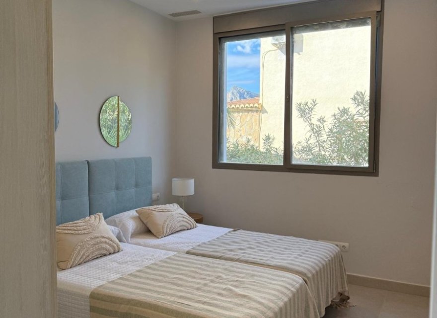 Resale - Villa - Calpe
