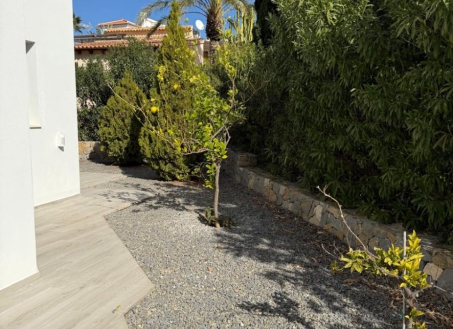 Resale - Villa - Calpe