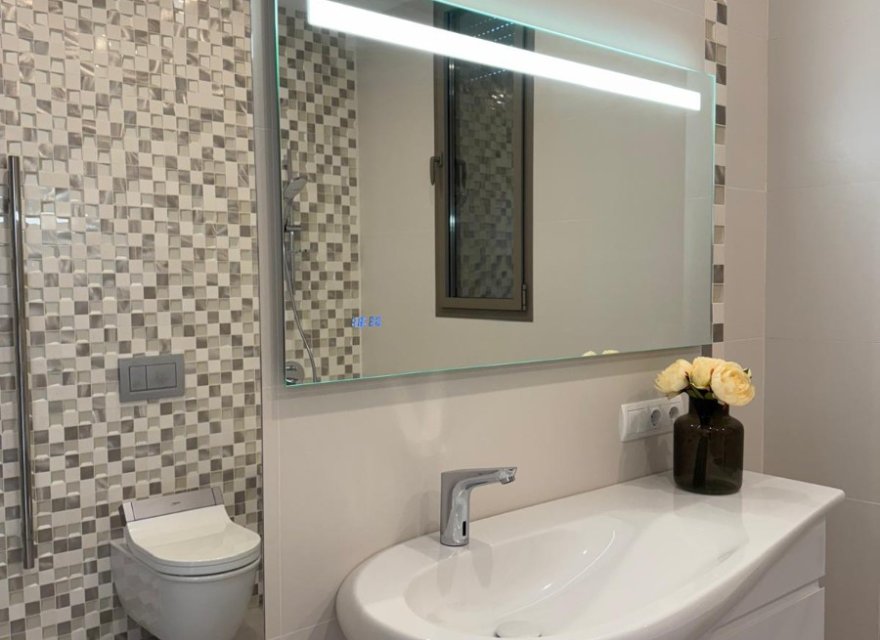 Resale - Villa - Calpe