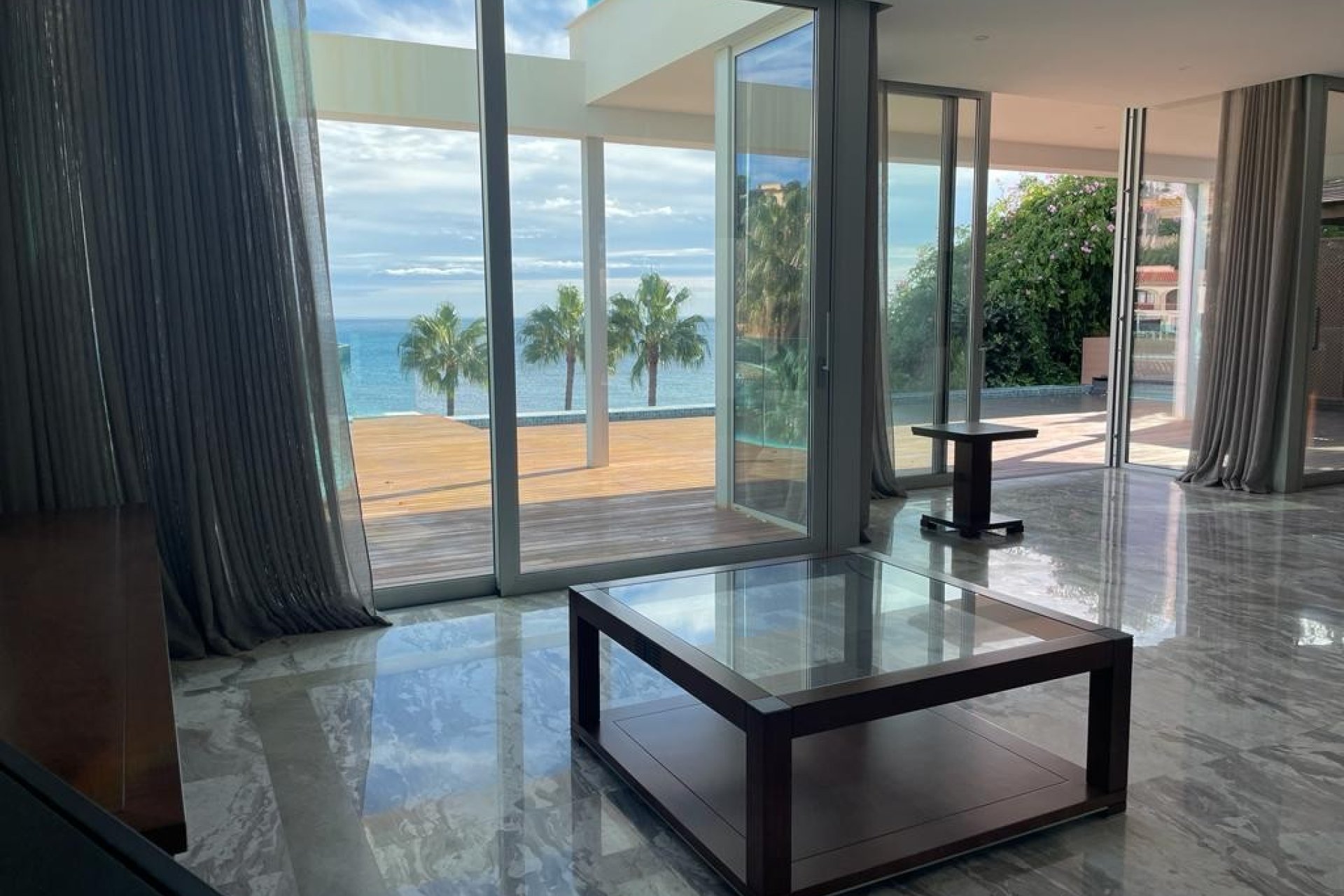 Resale - Villa - Calpe