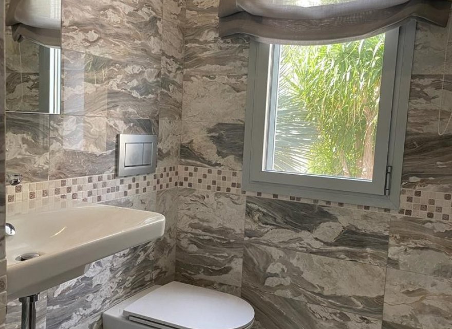 Resale - Villa - Calpe