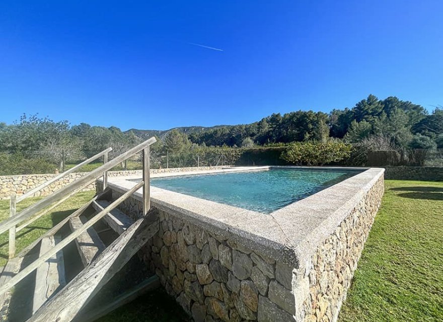 Resale - Villa - Calvia