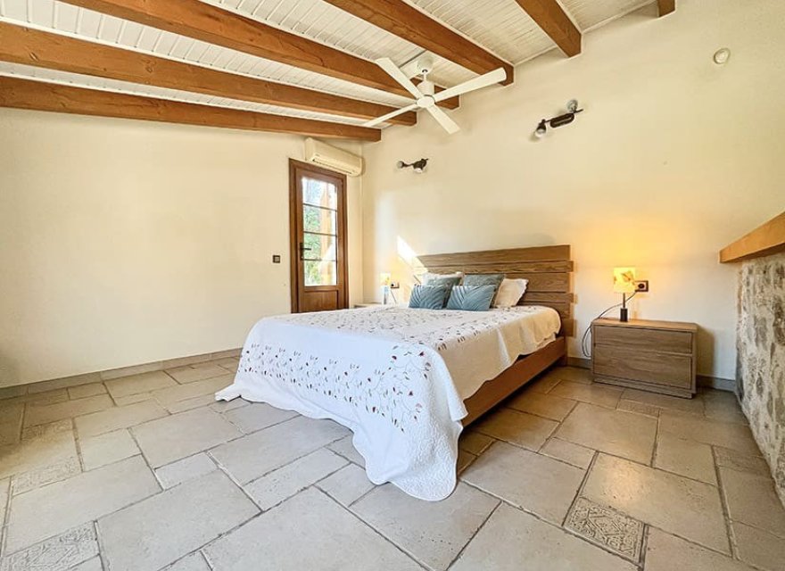 Resale - Villa - Calvia