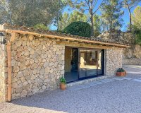 Resale - Villa - Calvia