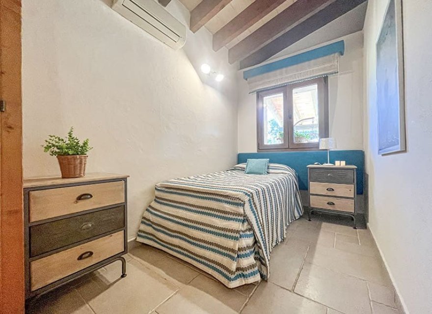 Resale - Villa - Calvia