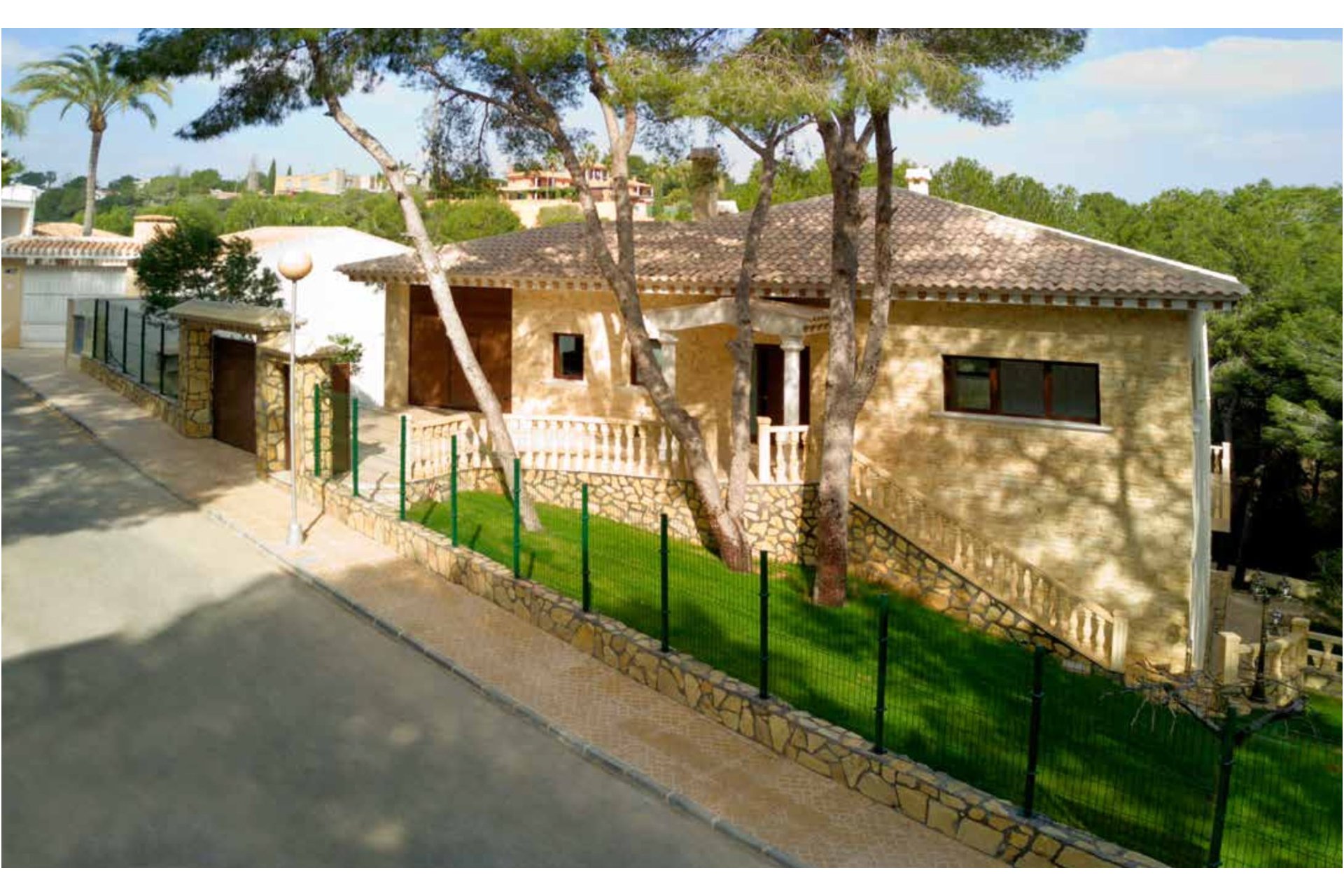 Resale - Villa - Campoamor