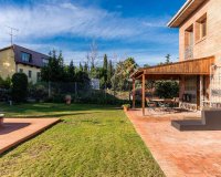 Resale - Villa - Cerdanyola del Valles