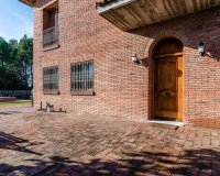 Resale - Villa - Cerdanyola del Valles