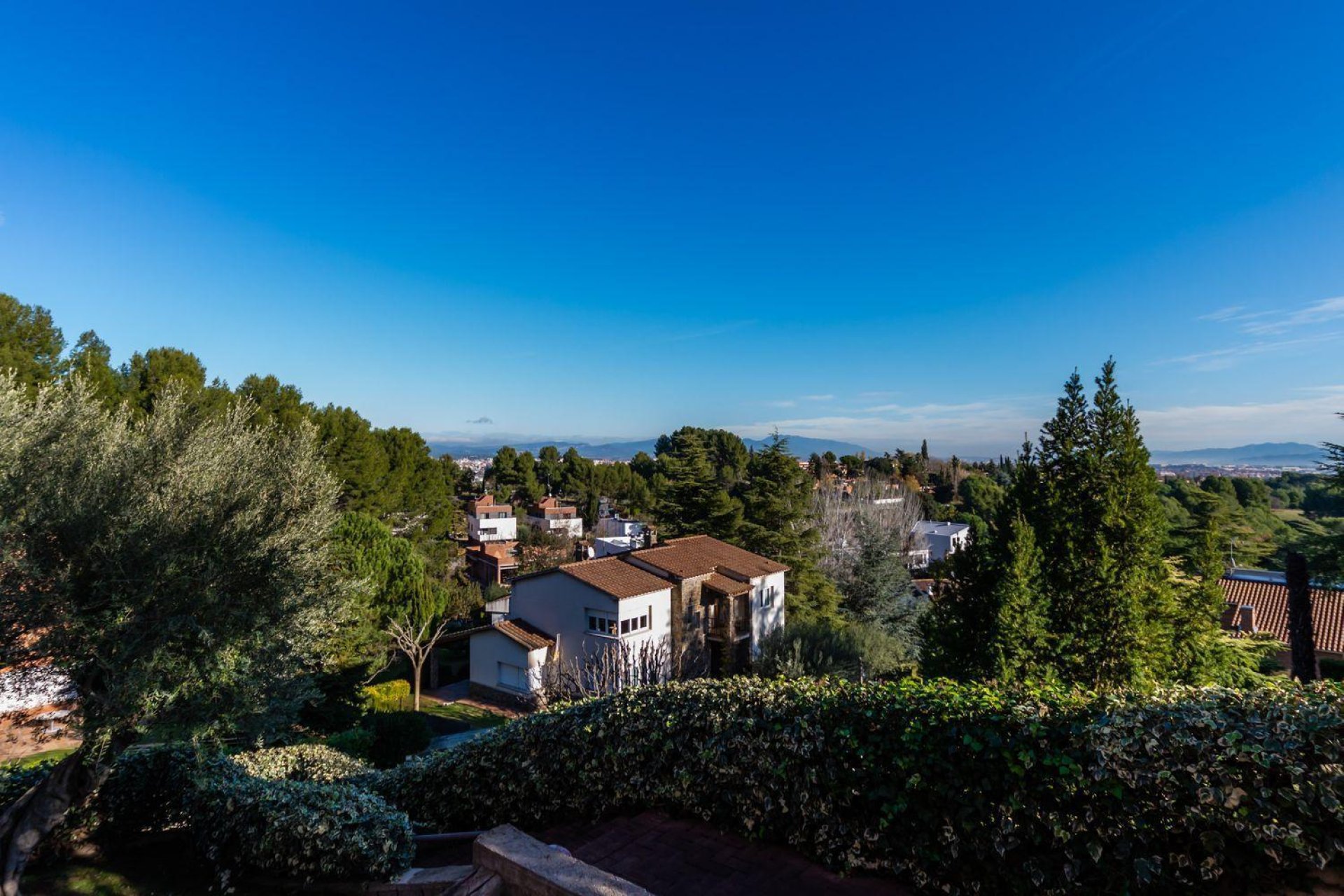 Resale - Villa - Cerdanyola del Valles