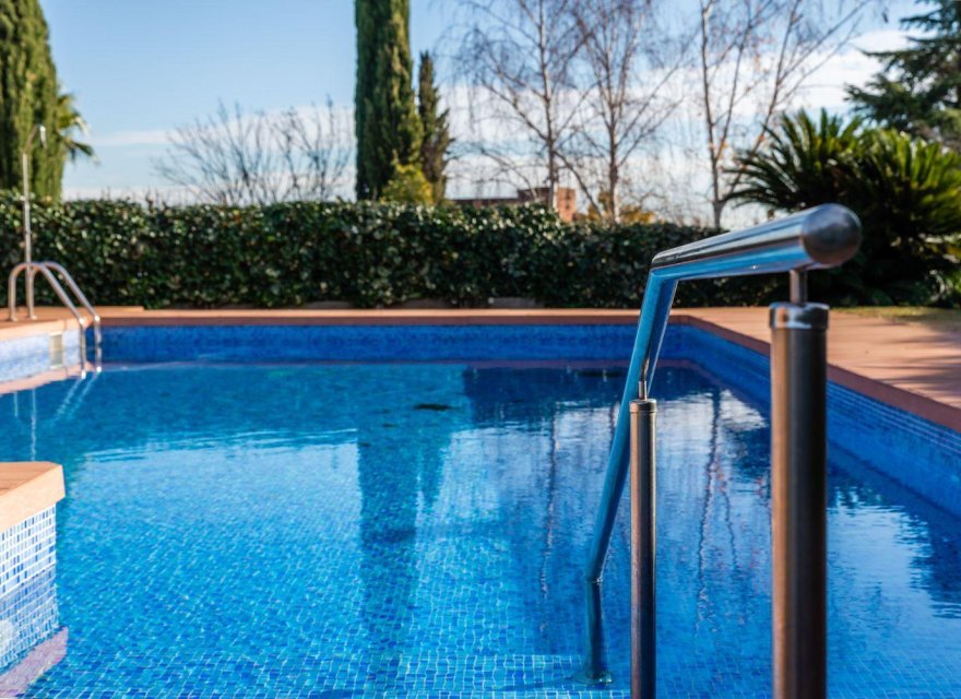 Resale - Villa - Cerdanyola del Valles