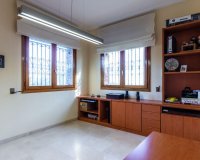 Resale - Villa - Cerdanyola del Valles