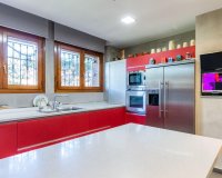 Resale - Villa - Cerdanyola del Valles