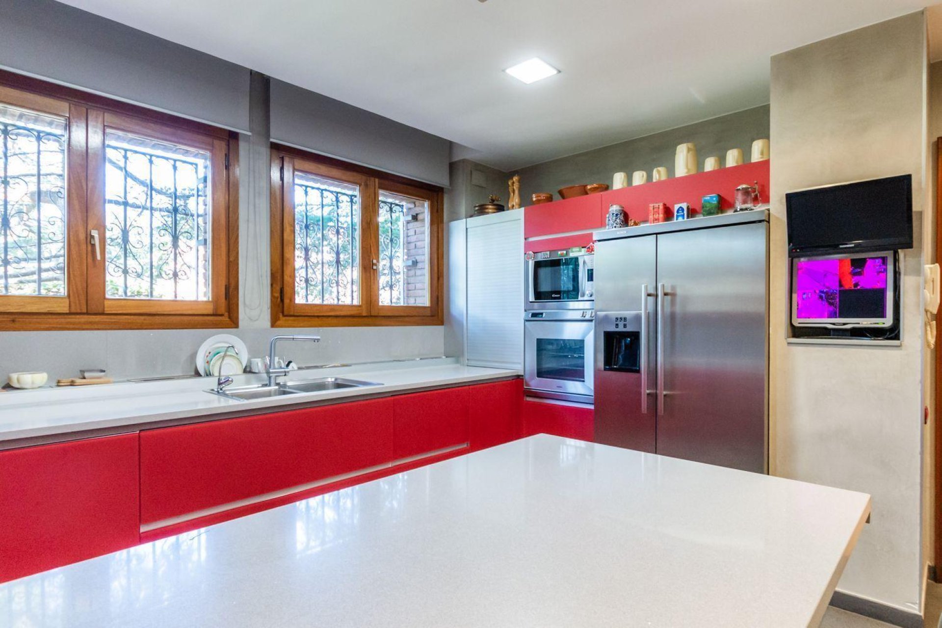 Resale - Villa - Cerdanyola del Valles