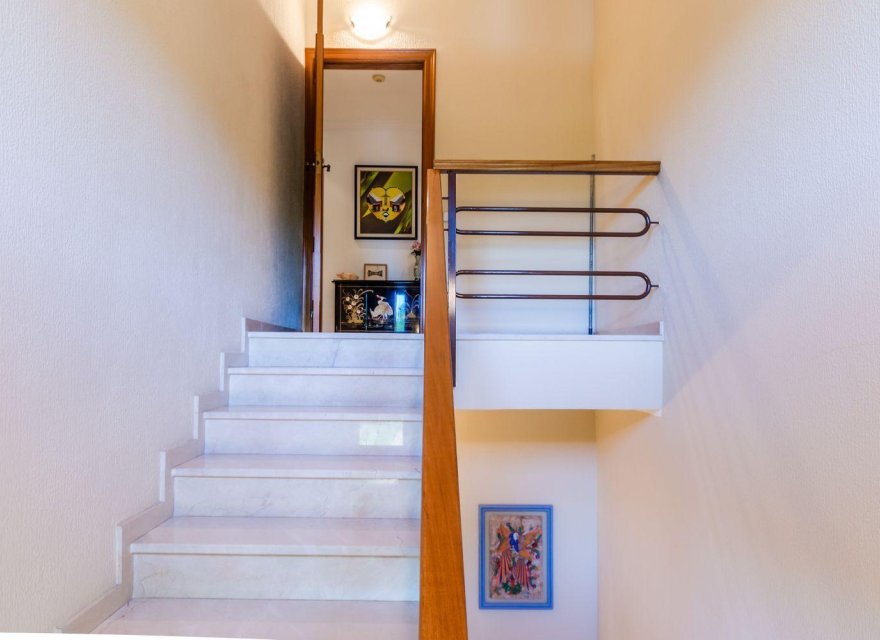 Resale - Villa - Cerdanyola del Valles