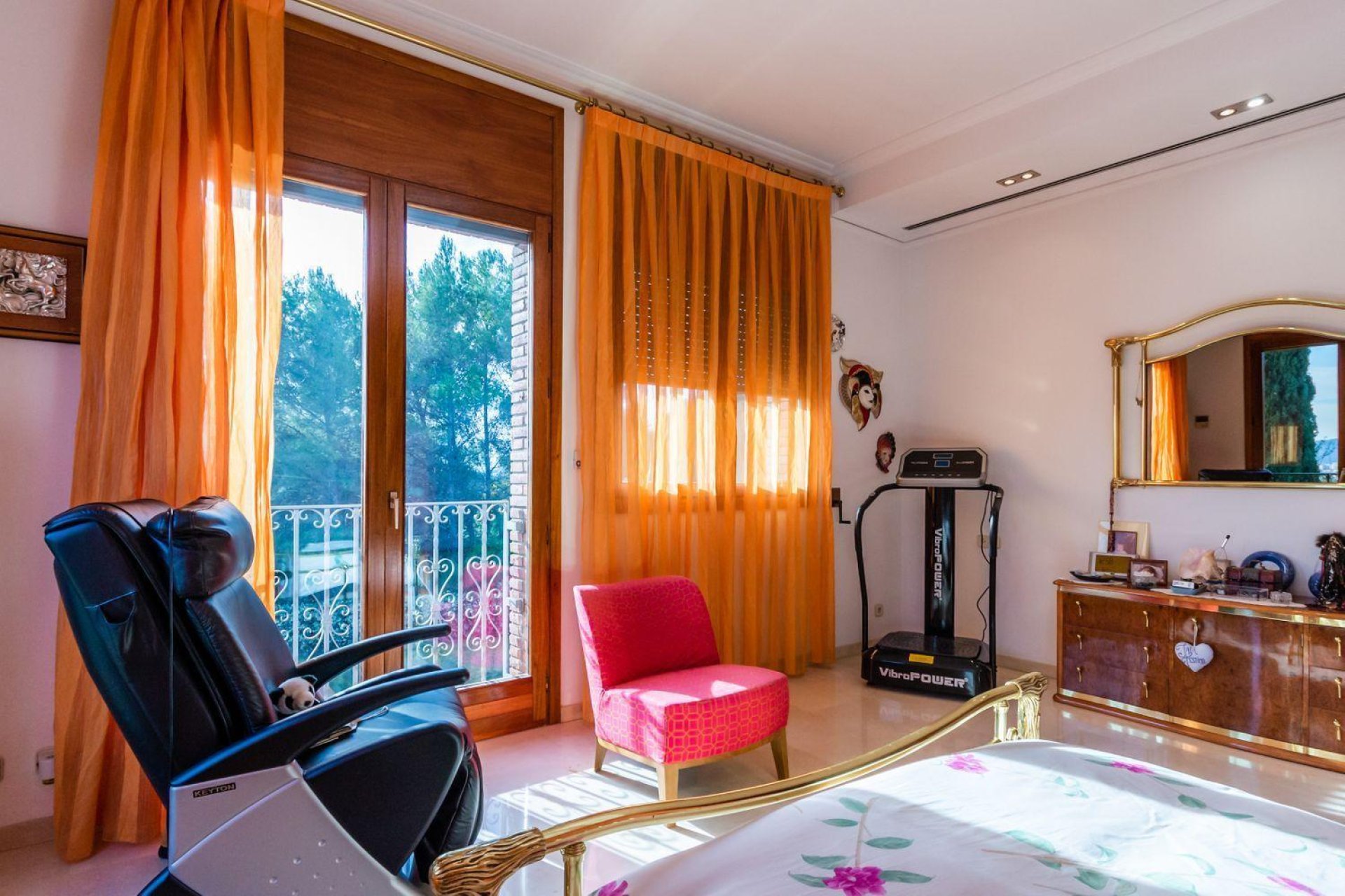 Resale - Villa - Cerdanyola del Valles