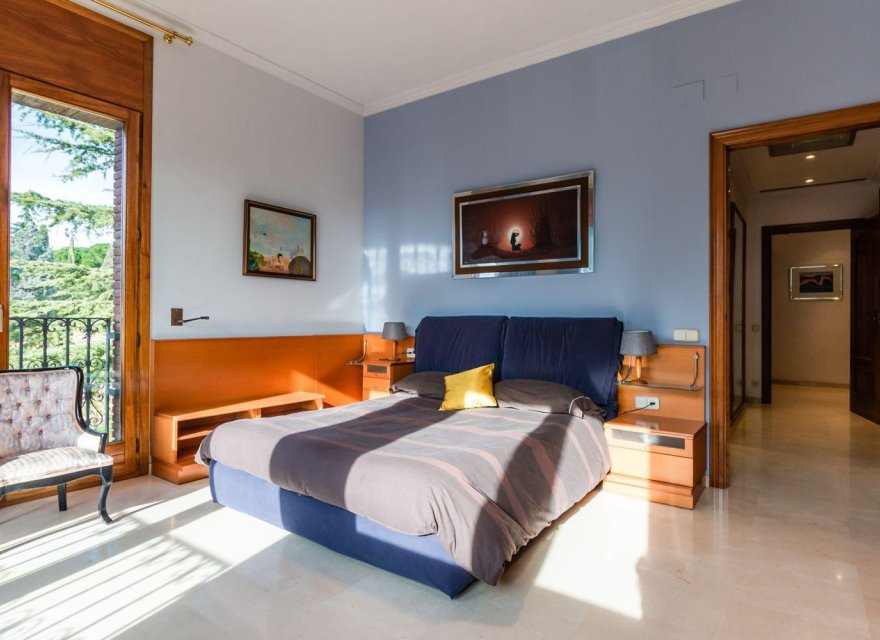 Resale - Villa - Cerdanyola del Valles