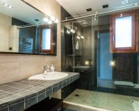 Resale - Villa - Cerdanyola del Valles