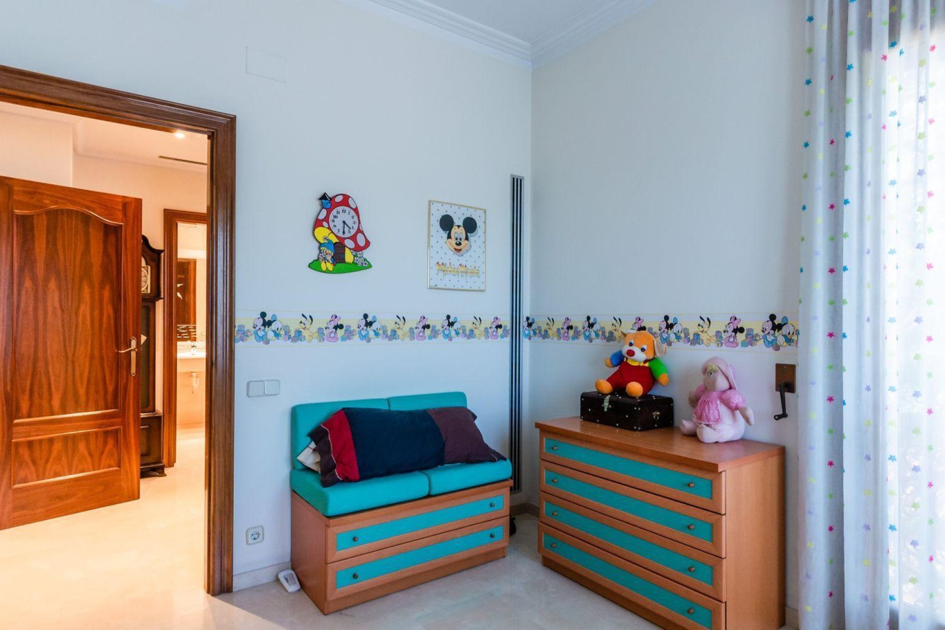 Resale - Villa - Cerdanyola del Valles