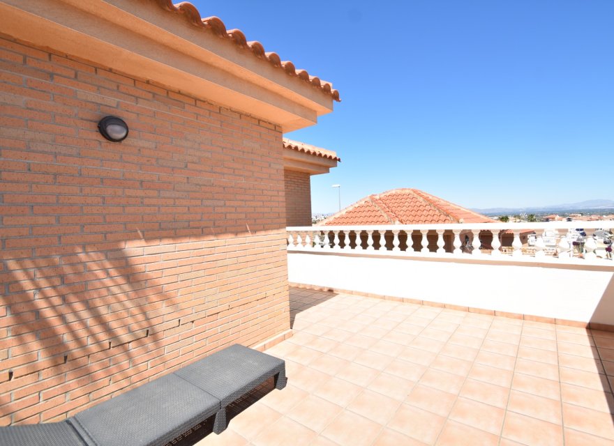 Resale - Villa - Ciudad Quesada - Golf course