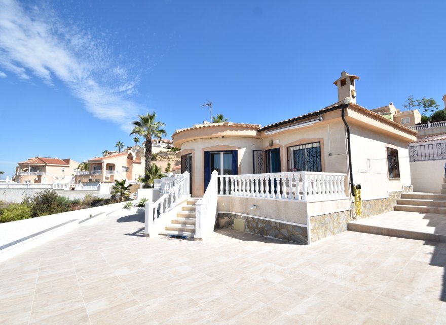 Resale - Villa - Ciudad Quesada - Golf course