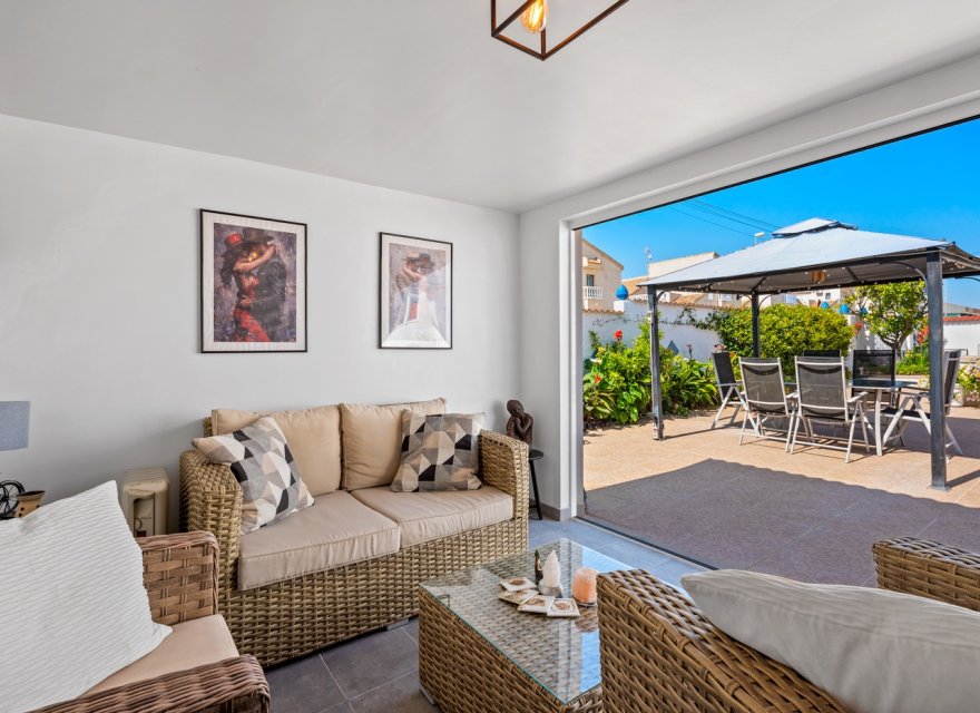 Resale - Villa - Ciudad Quesada - Rojales