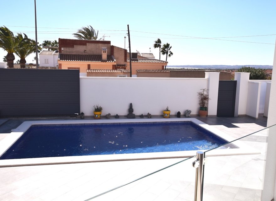 Resale - Villa - Ciudad Quesada