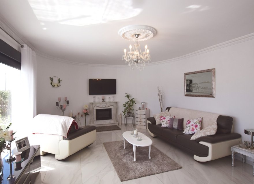 Resale - Villa - Ciudad Quesada