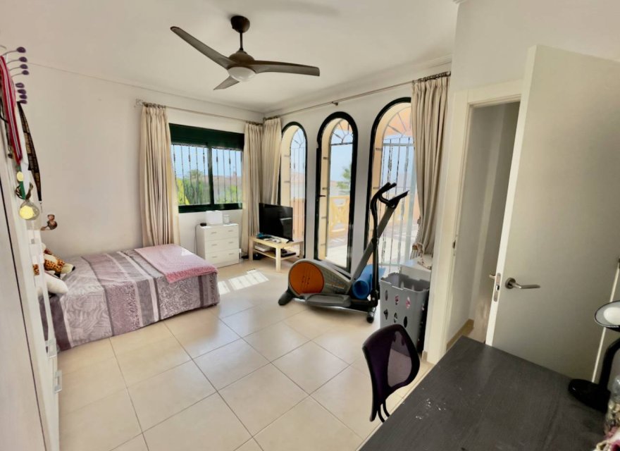 Resale - Villa - Ciudad Quesada