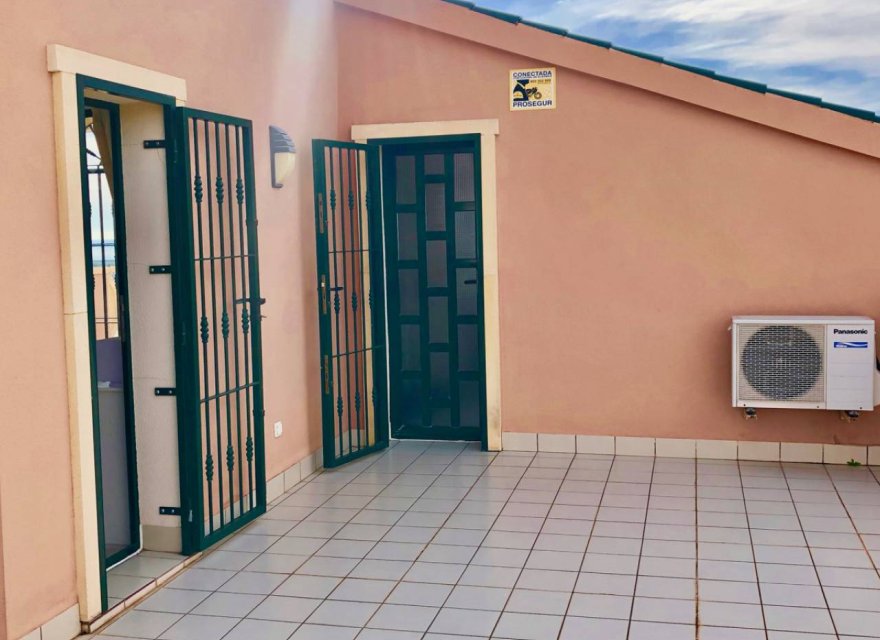 Resale - Villa - Ciudad Quesada