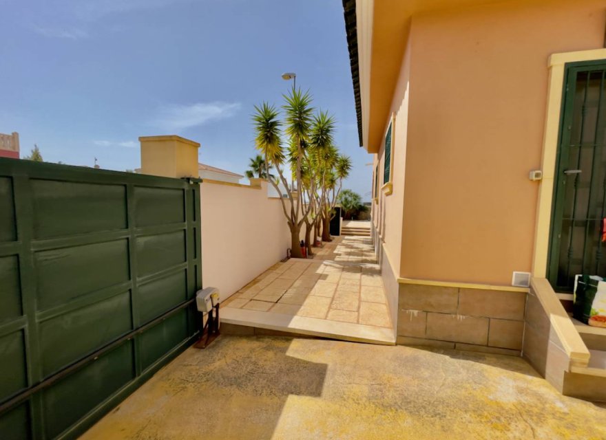 Resale - Villa - Ciudad Quesada