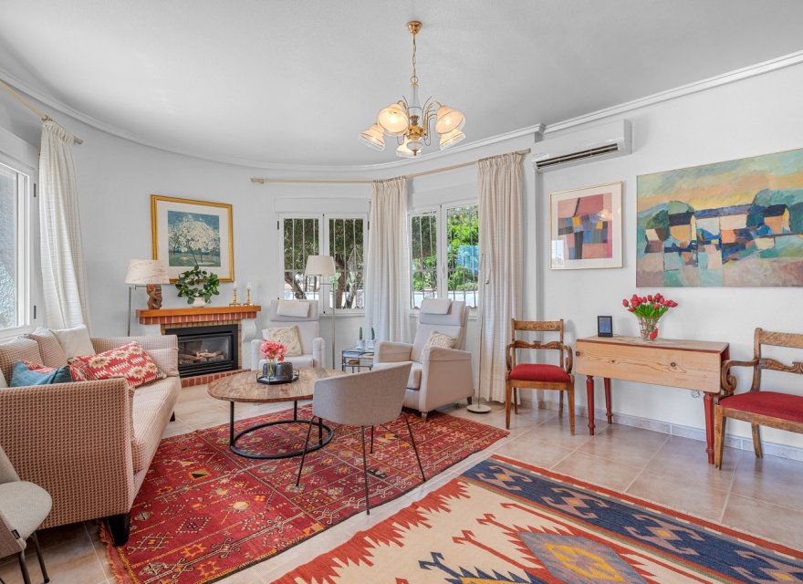 Resale - Villa - Ciudad Quesada