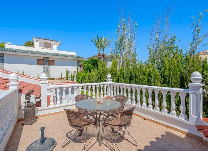 Resale - Villa - Ciudad Quesada