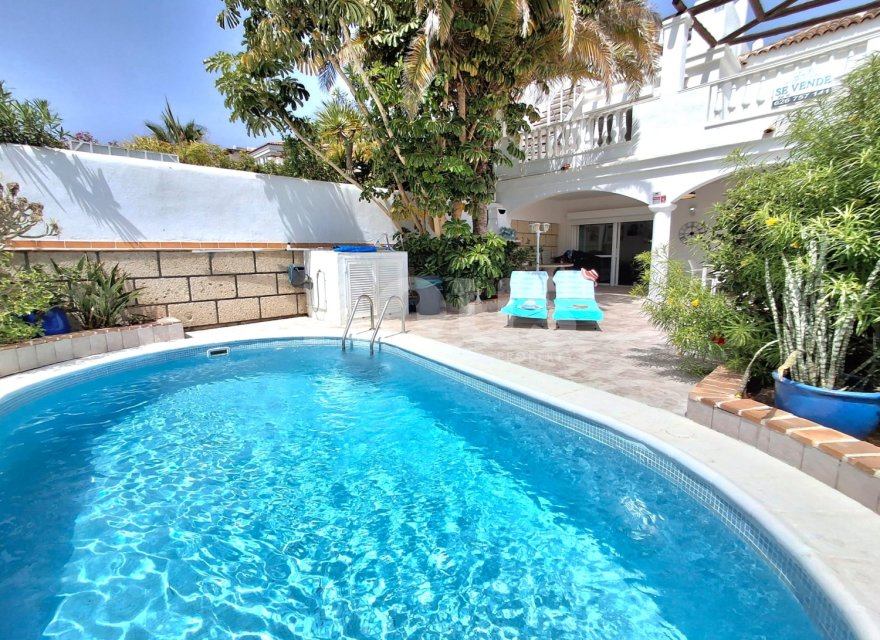 Resale - Villa - Costa Adeje (Golf)