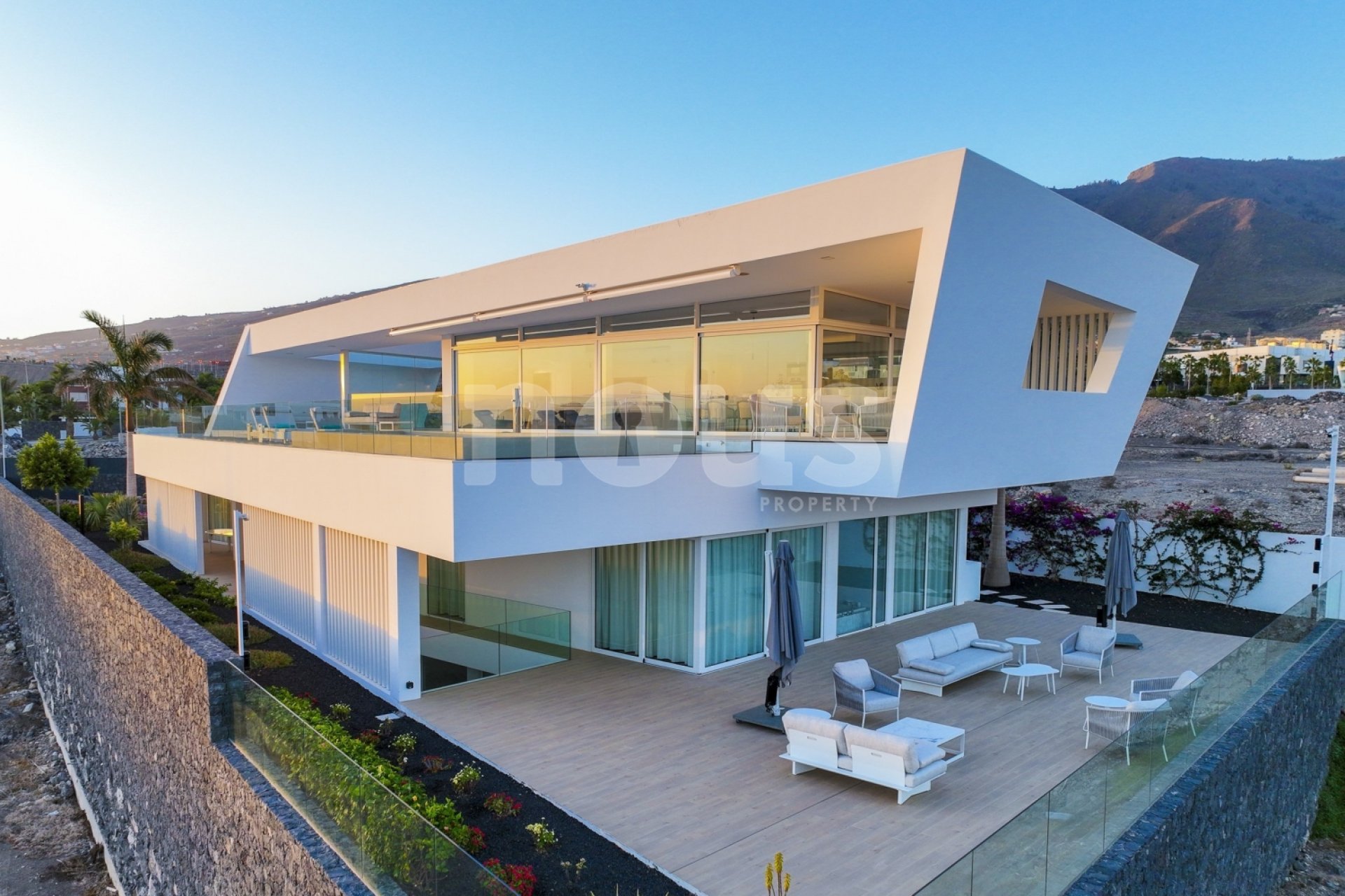 Resale - Villa - Costa Adeje (La Caleta) - Villa Yacht