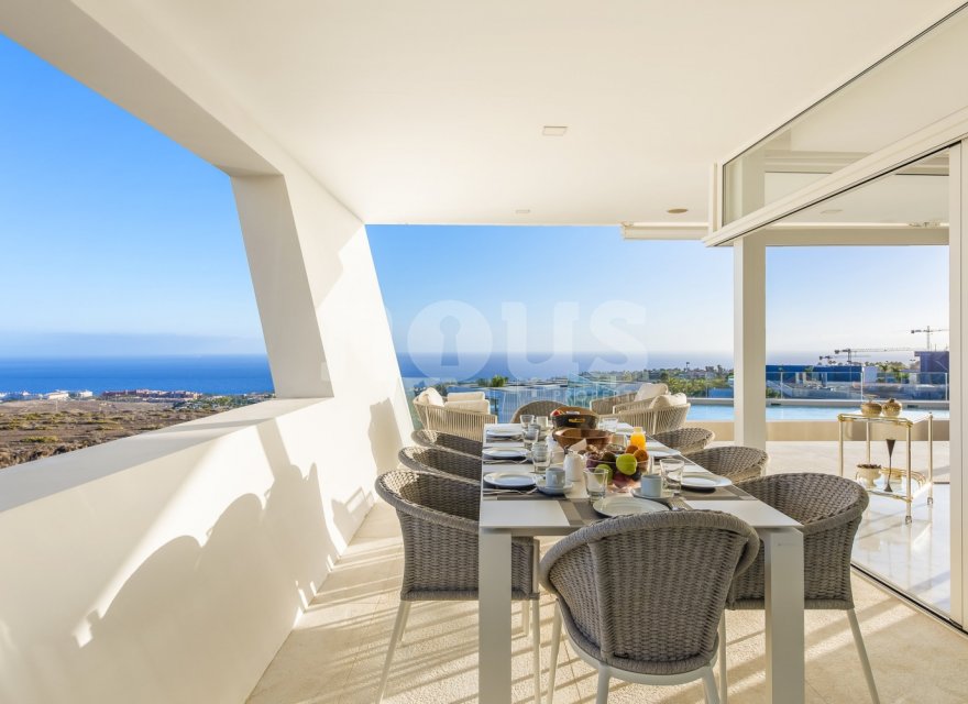 Resale - Villa - Costa Adeje (La Caleta) - Villa Yacht