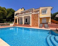 Resale - Villa - Costa de la Calma