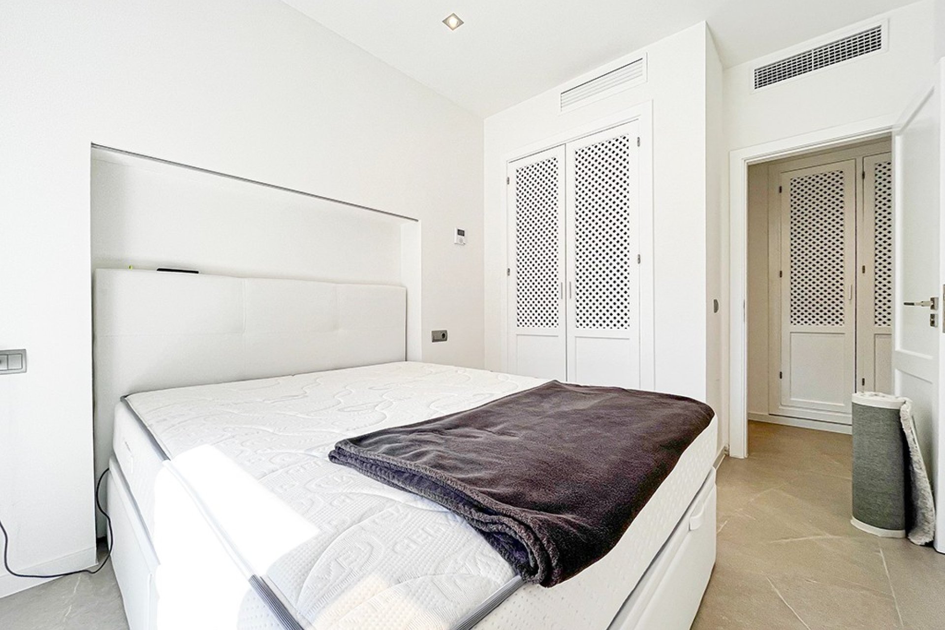 Resale - Villa - Costa de la Calma