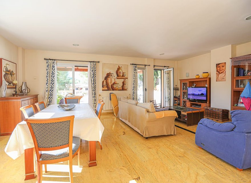 Resale - Villa - Costa de la Calma