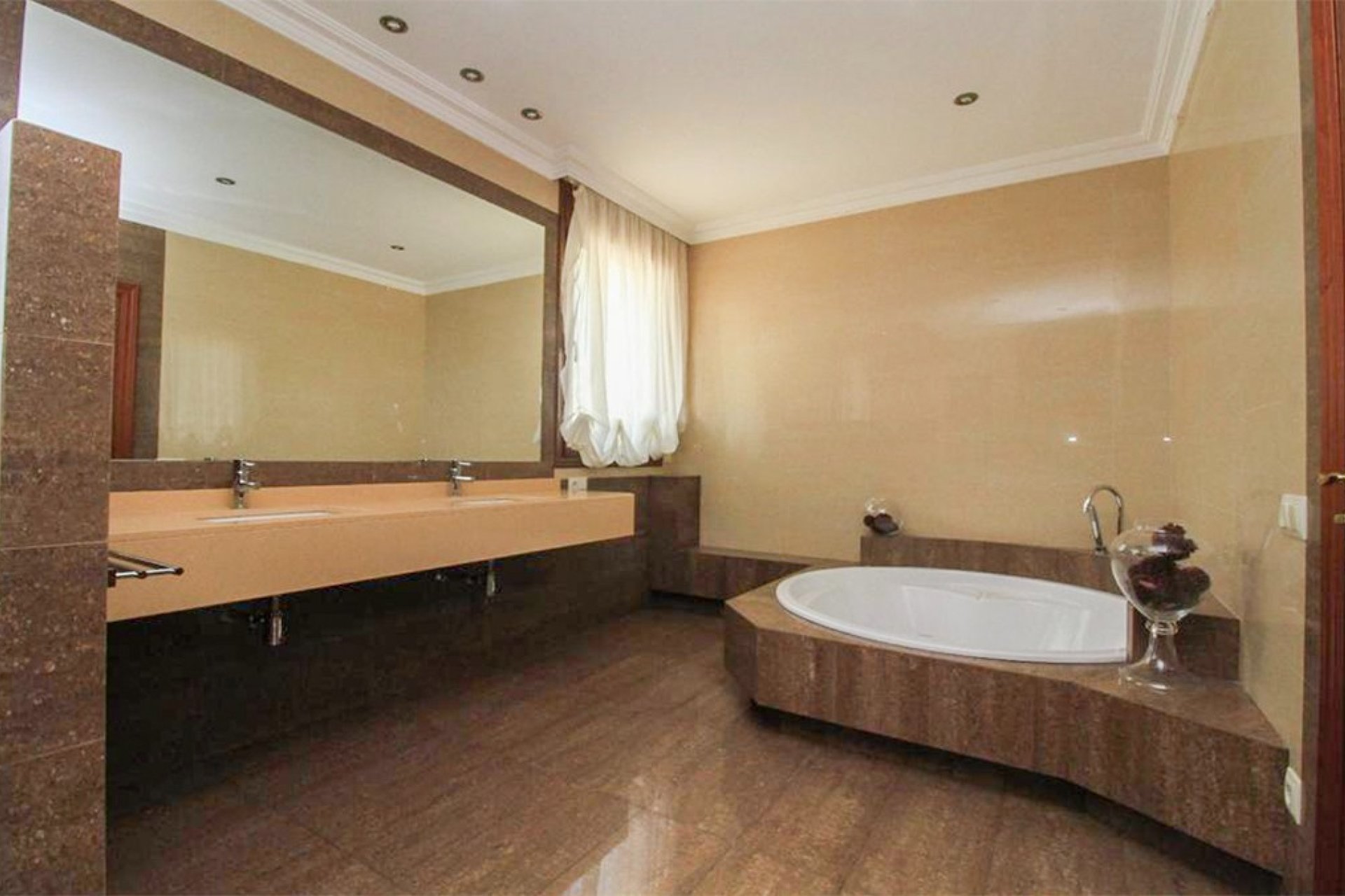 Resale - Villa - Costa de la Calma