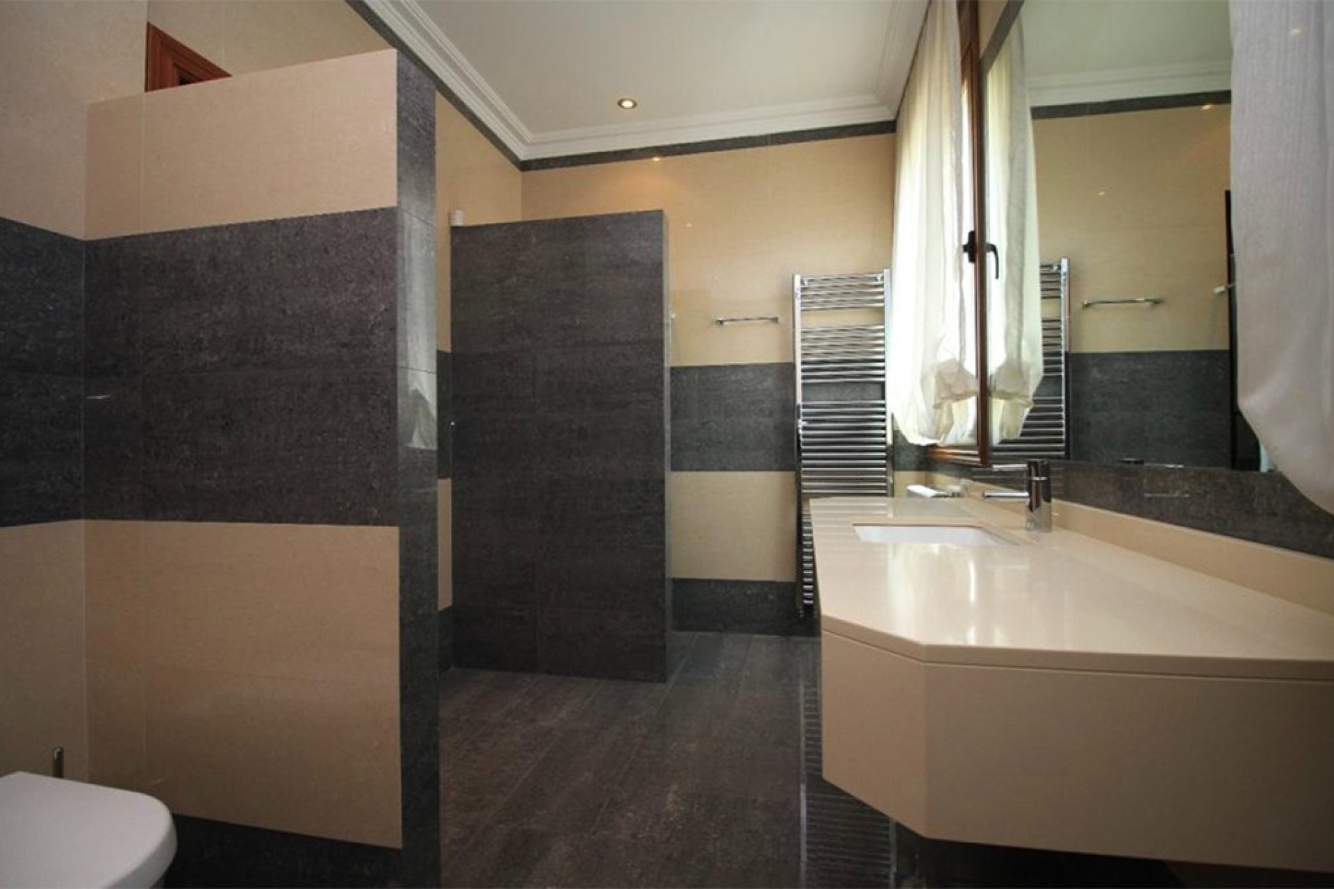 Resale - Villa - Costa de la Calma