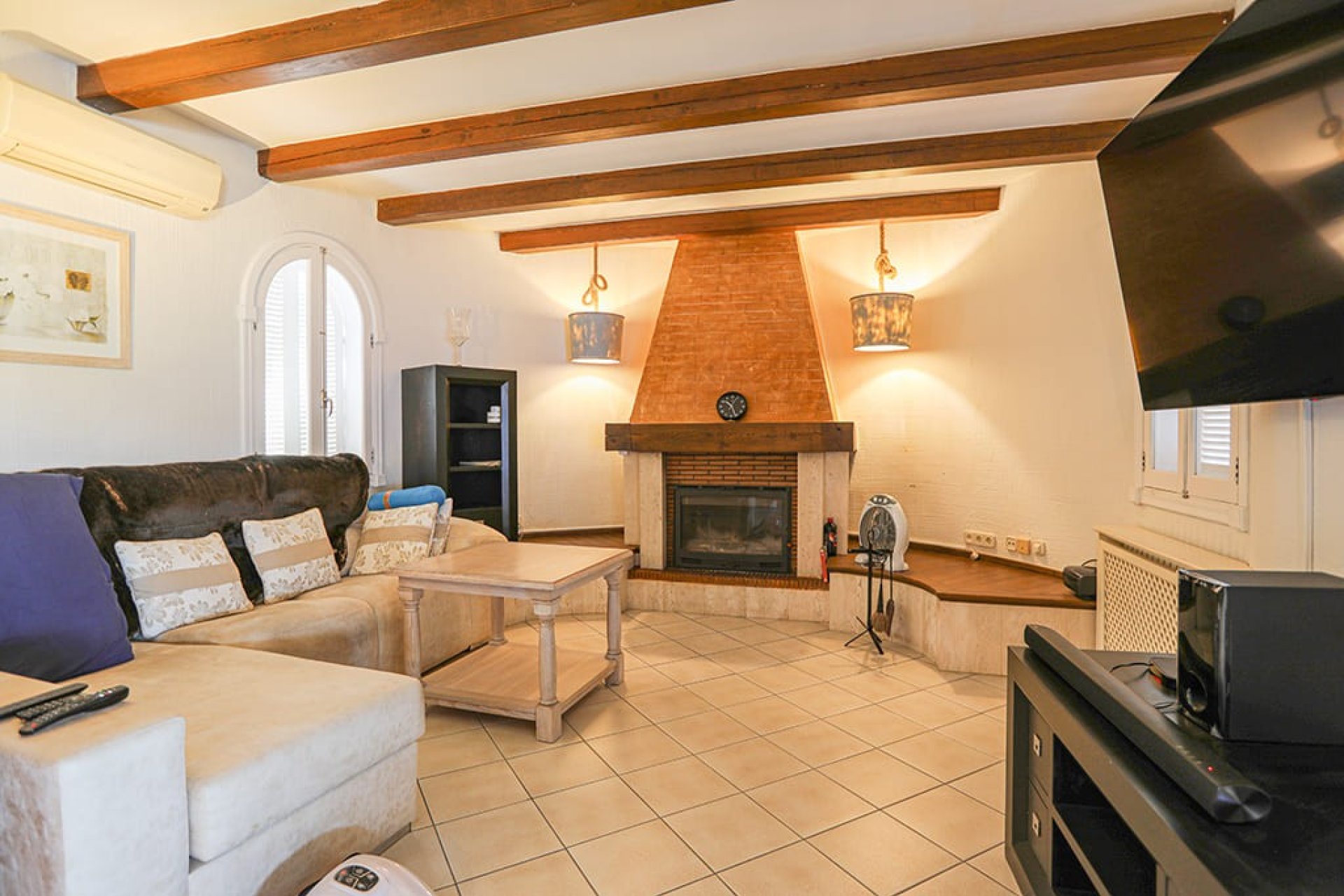 Resale - Villa - Costa de la Calma