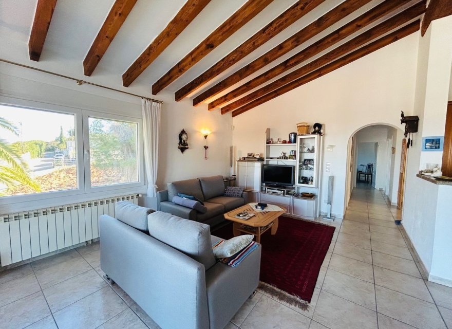Resale - Villa - Denia - El Montgó